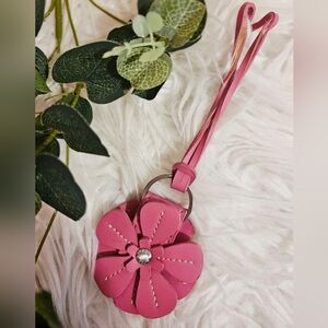 Fossil Pink Flower Keychain